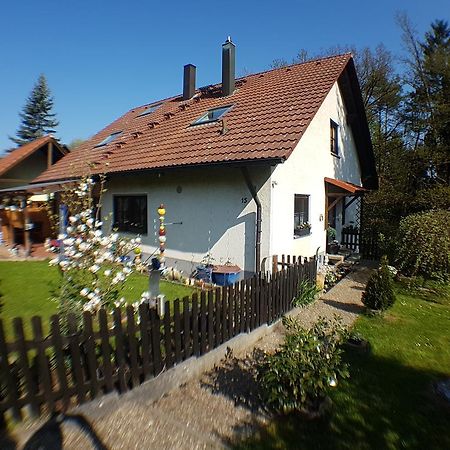 Tom'S Fewo Pommelsbrunn Buitenkant foto